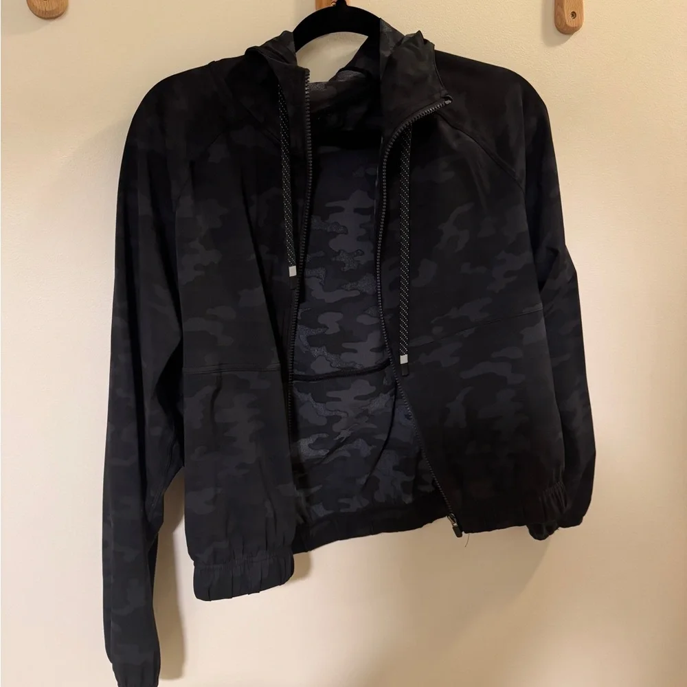 Fabletics One Jacket - Picture 3 of 6
